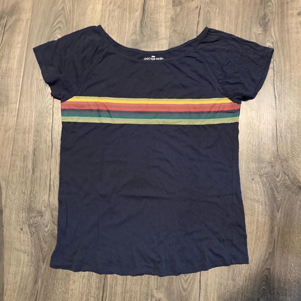 Hot topic doctor who tee